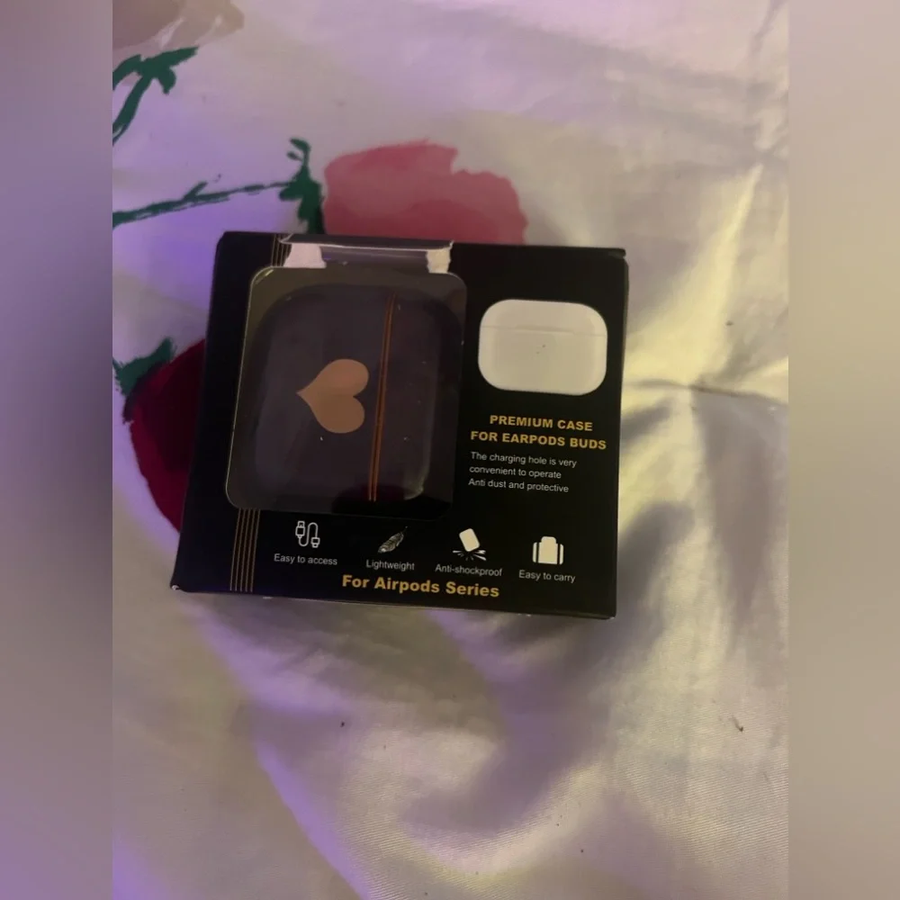 Dark Purple with Gold Heart Pattern & Lanyard Shockproof Case for AirPods